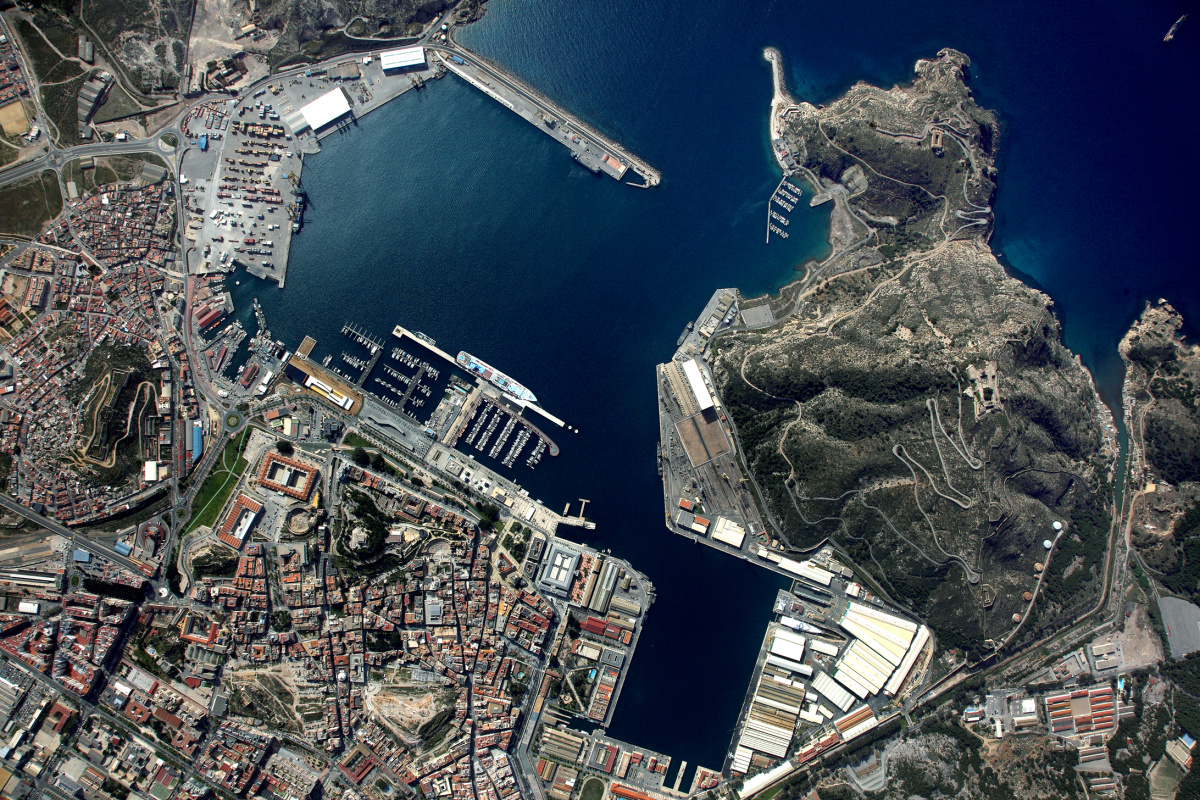 Vista aérea del puerto de Cartagena.