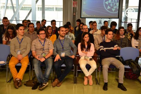 Rubén Martínez, en el centro de la primera fila, durante un congreso de IEEE organizado en la UPCT.