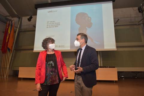 Beatriz Miguel y José Luján, esta mañana durante la presentación.