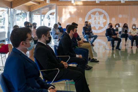 Imagen de una graduación en el CIM, este curso.