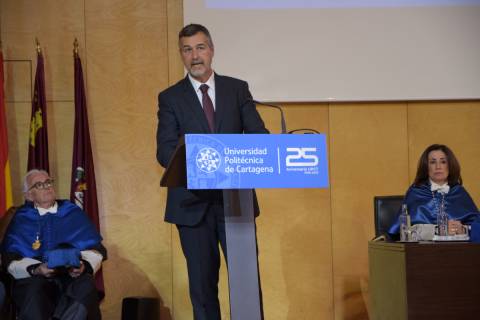 Emilio Restoy, hoy en el acto de Santo Tomás.