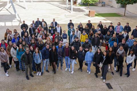 Los estudiantes que han asistido hoy al acto de bienvenida.