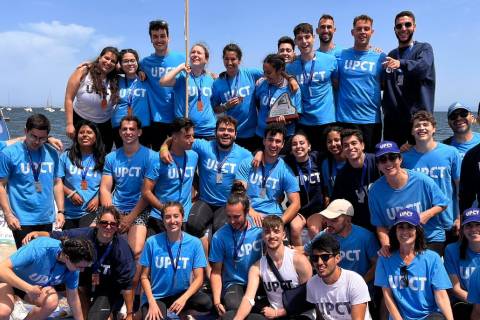 Imagen de grupo de los palistas de la UPCT