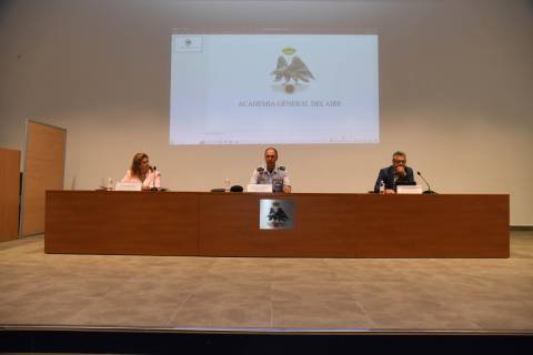 Imagen de archivo del último curso celebrado por el Aula Permanente de Defensa de la UPCT en la AGA, de San Javier.