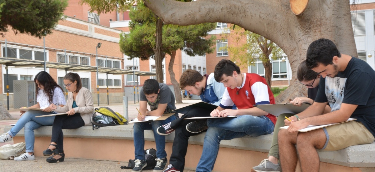 Las escuelas de Industriales, Navales y Arquitectura, las que más atraen estudiantes de fuera de la Región