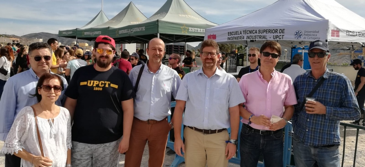 La Dirección de la Escuela de Industriales acompañó a sus alumnos en la Fiesta de Acogida