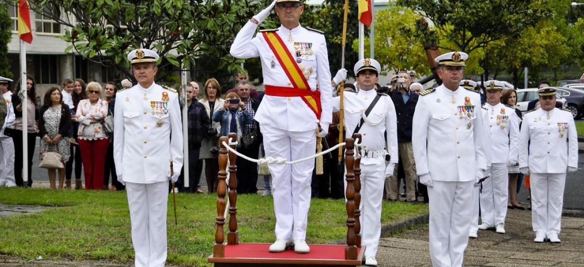 El ciclo de conferencias sobre la Armada Española arranca con una ponencia del almirante Aniceto Rosique sobre el Arsenal de Cartagena