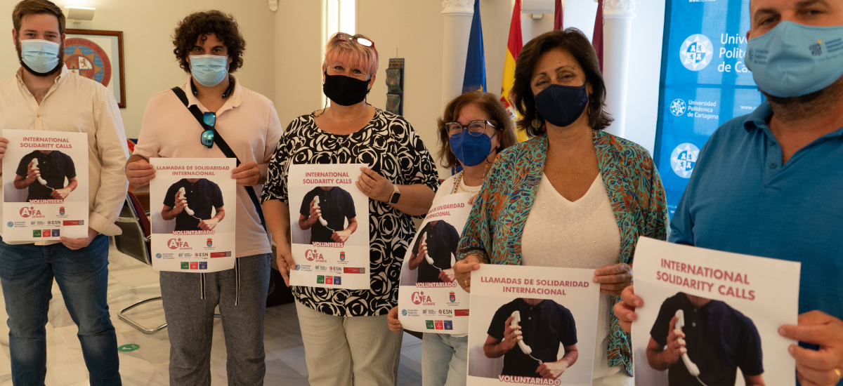 Voluntarios erasmus teleacompañarán a mayores de habla inglesa para prevenir trastornos