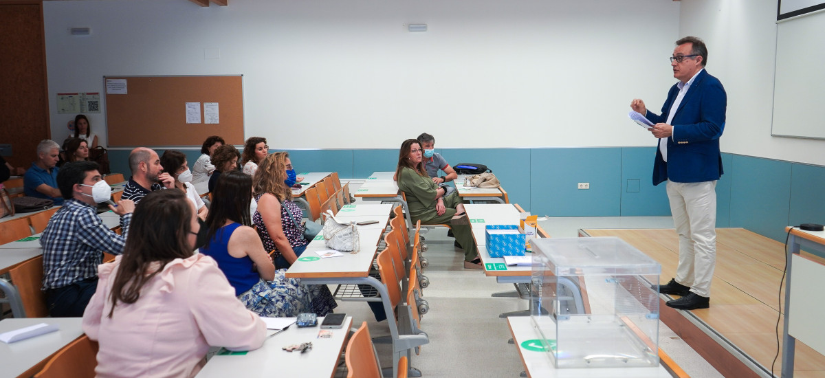 Ángel Rafael Martínez, nuevo decano de la Facultad de Ciencias de la Empresa