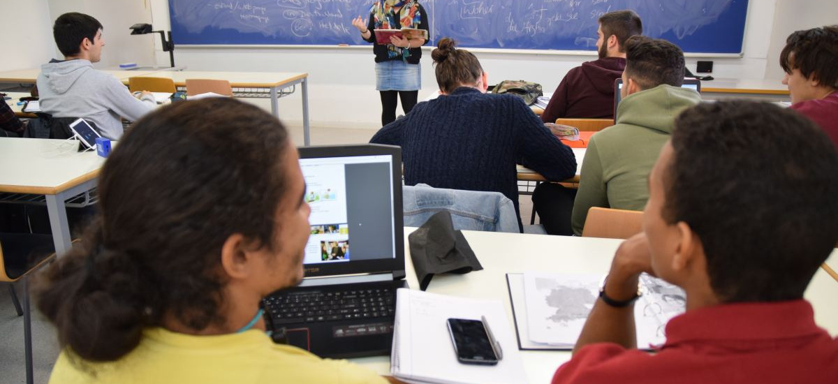 Imagen Servicio de Idiomas: preparaciones para certificados de Trinity y cursos de japonés, francés, alemán, inglés y español para extranjeros