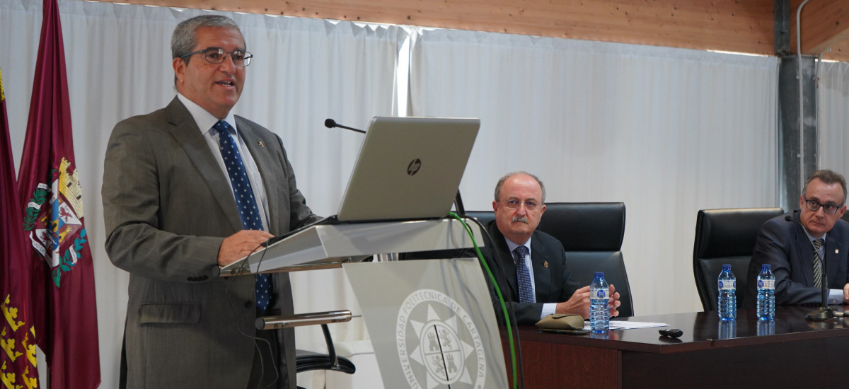 Generales del Ejército del Aire y el vicepresidente de FREMM participan en un seminario de dirección estratégica