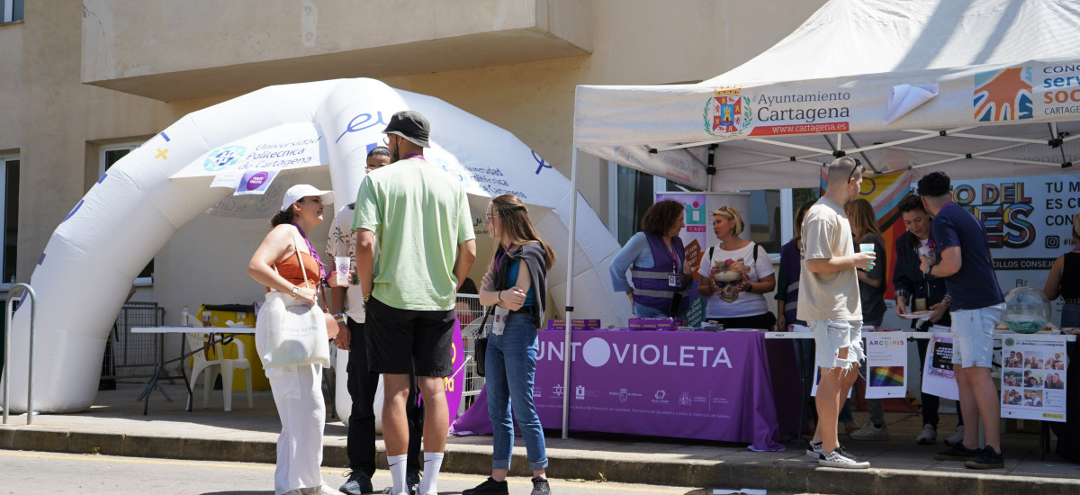 Dos `puntos violeta¿ en el cierre de las fiestas del alumnado