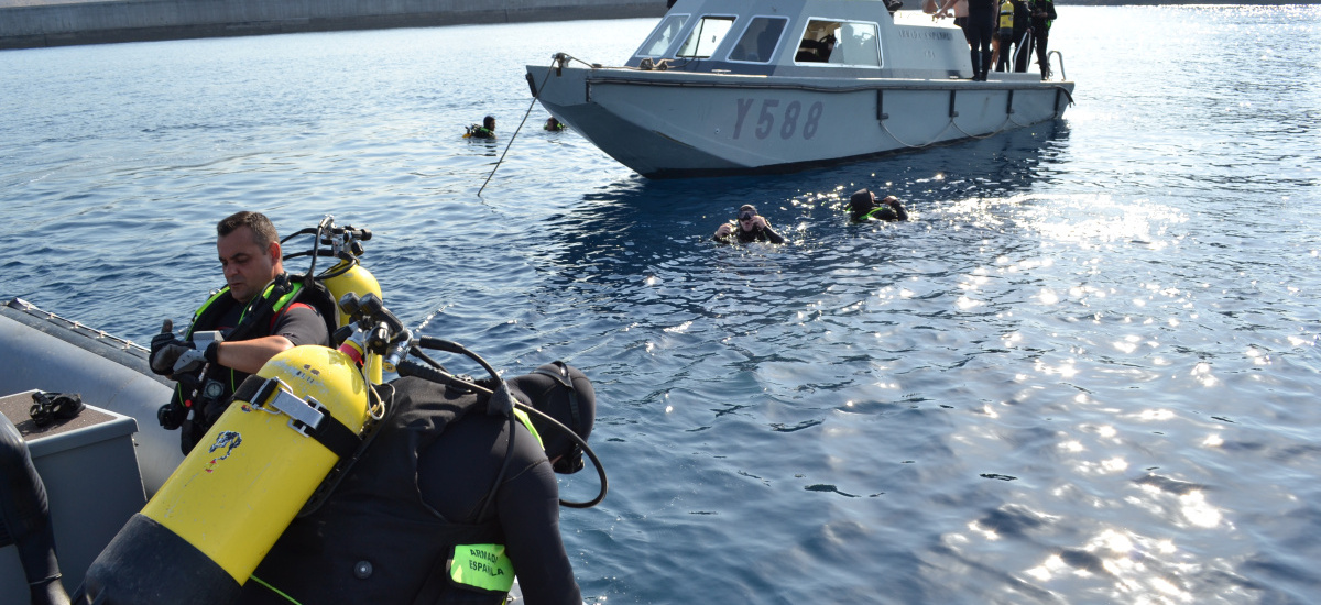 Imagen CURSOS DE VERANO 2023: Aprende y disfruta en el mar