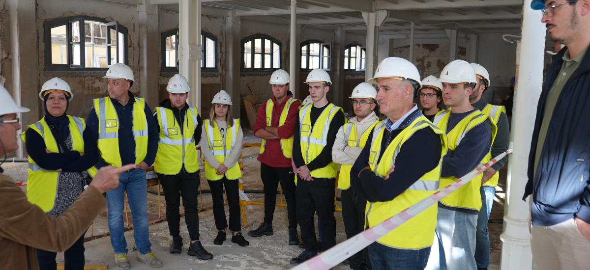 Estudiantes de Arquitectura y Edificación visitan las obras del Pañol