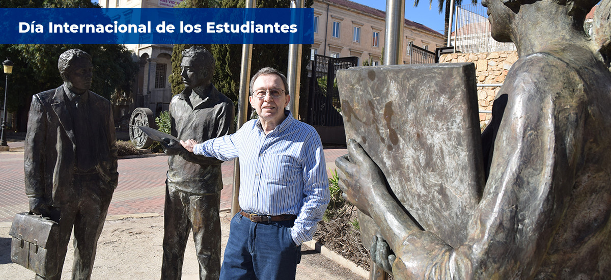 José Luis Vicens, alumno de mayor edad de la UPCT: «Aprender tiene que ser gratificante»