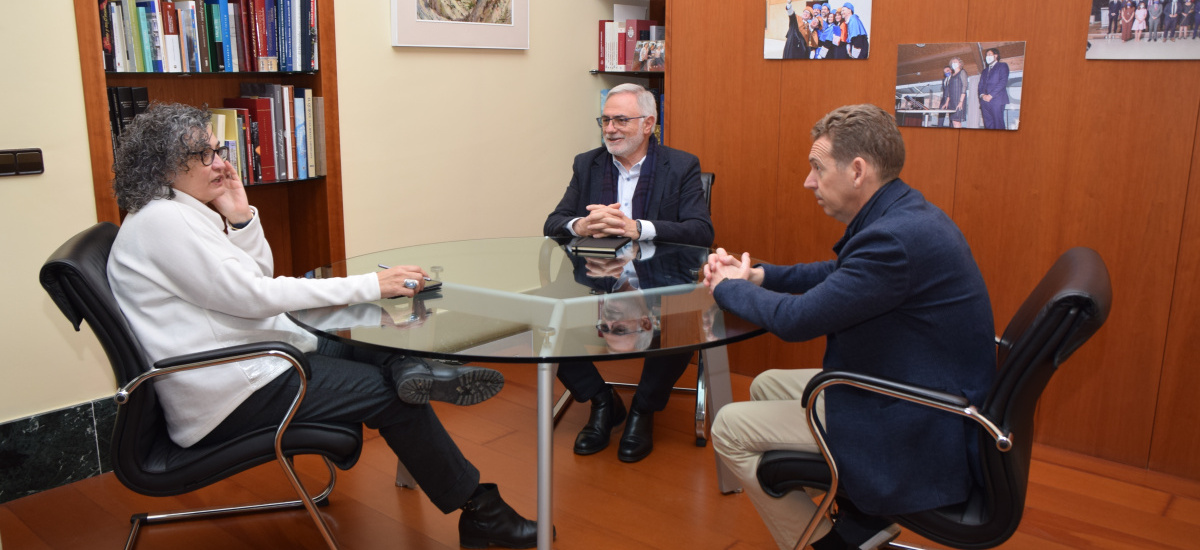 Encuentro de la rectora con el alcalde de Torre Pacheco