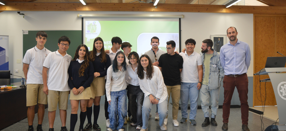 Los alumnos del New Castelar College de San Pedro del Pinatar y del CIFP Politécnico de Cartagena ganan la Olimpiada de Ingeniería de Edificación