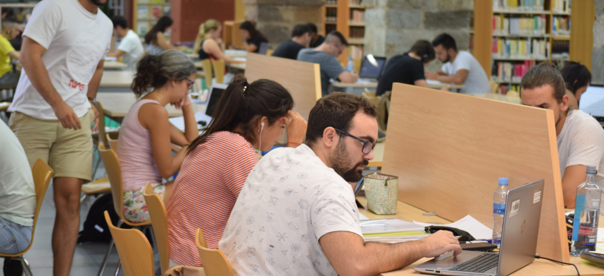 Imagen El CRAI-Biblioteca del Campus Muralla del Mar abre los sábados 1, 8 y 15 junio y el 6 y el 13 de julio