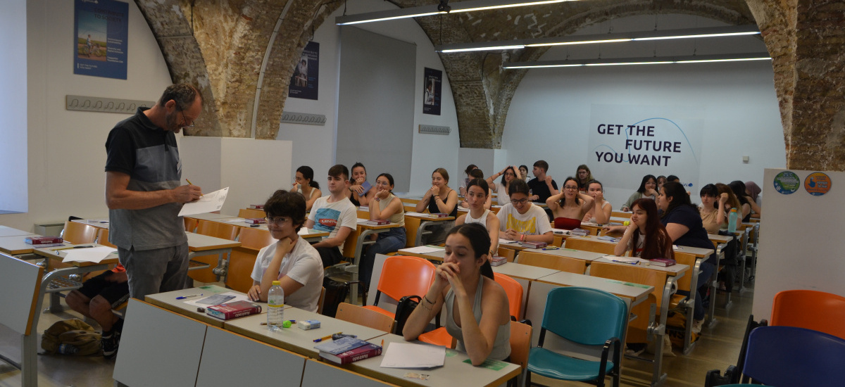 Imagen Casi el 90% de los alumnos opta por las Matemáticas en la EBAU