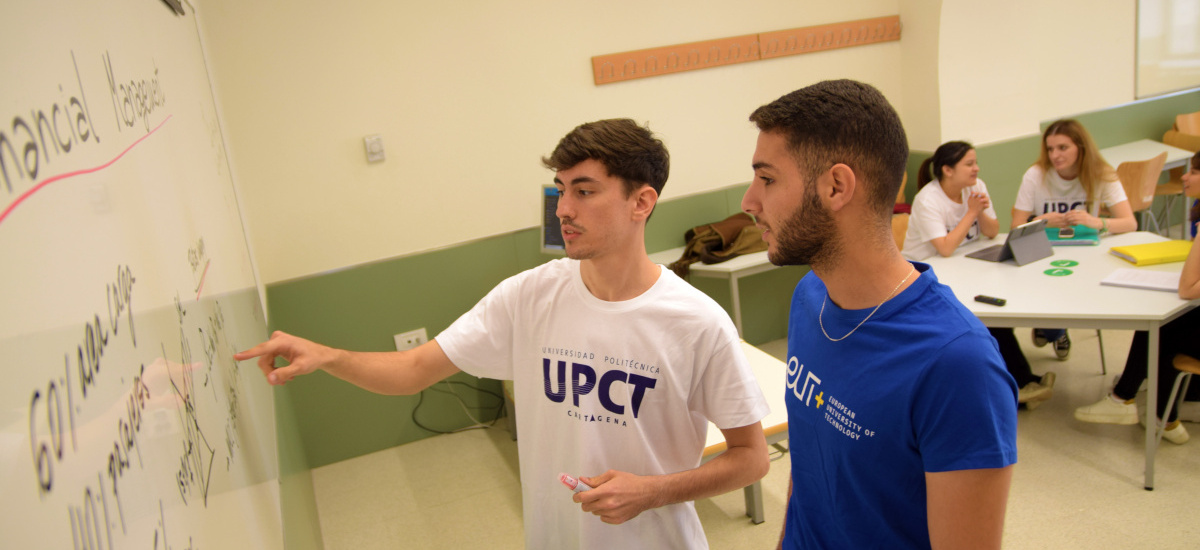 Imagen Nuevas listas de admitidos en grados: matriculación disponible de sábado a lunes