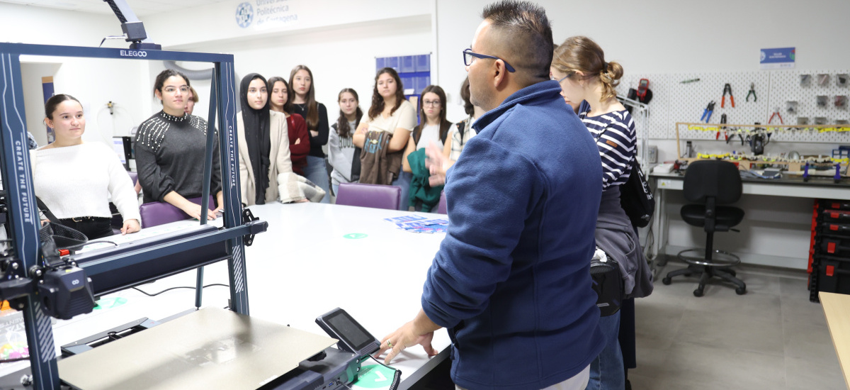 Yincana de impresión y escaneado 3D, termografía y realidad virtual para estudiantes de Bachillerato de Investigación