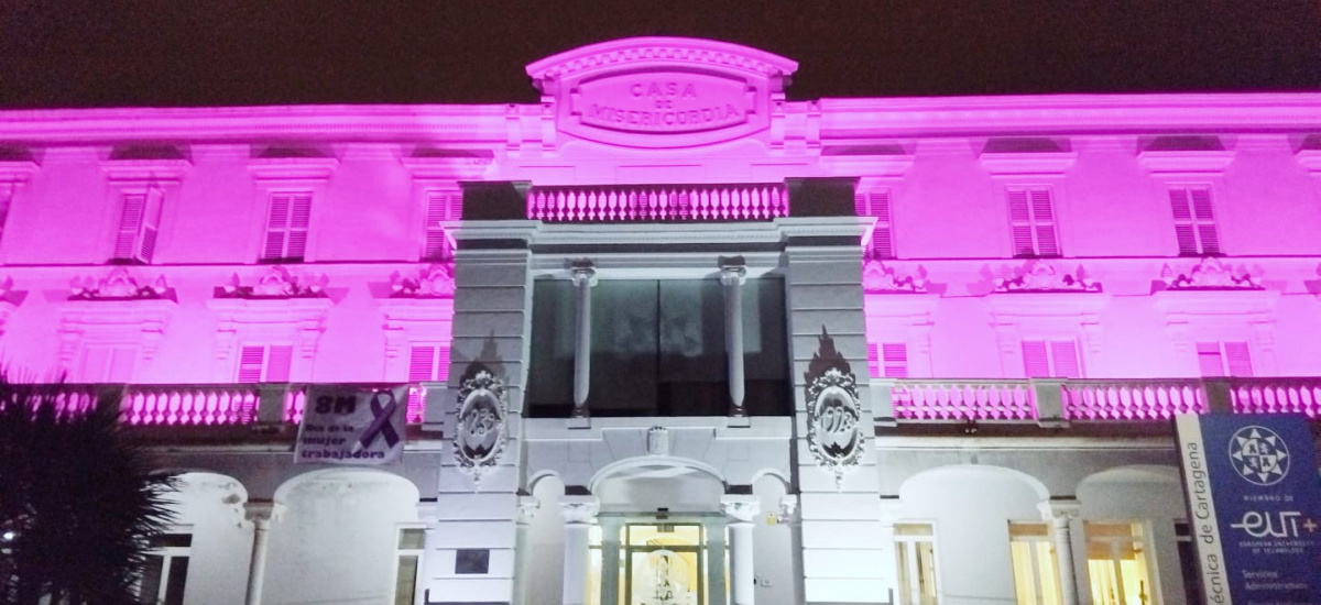 La UPCT ilumina de violeta sus edificios