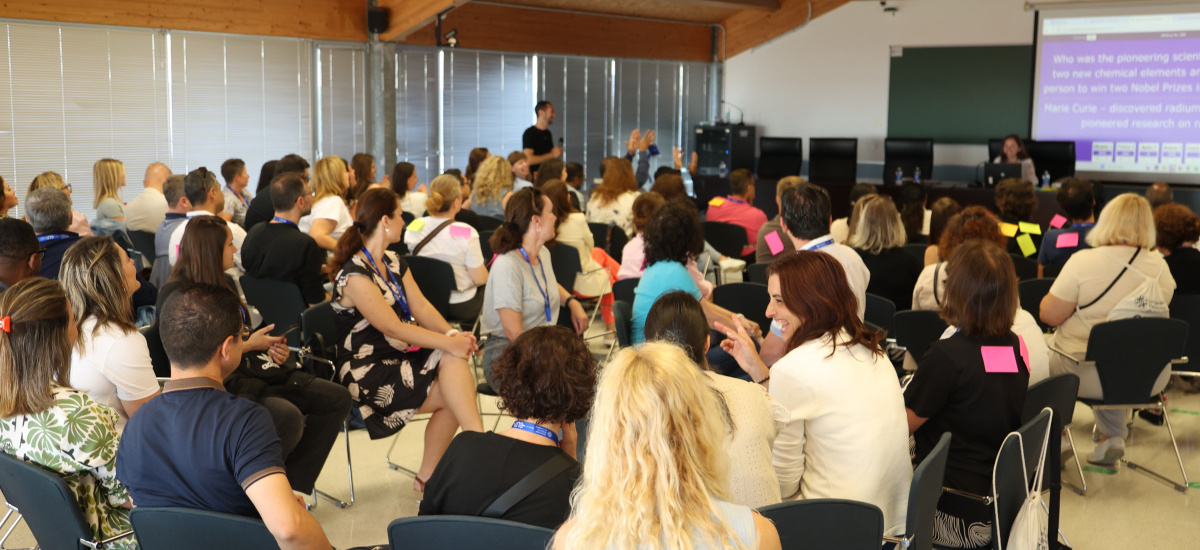 Concluye la International Staff Week con un concurso de conocimientos sobre Europa en el día de la UE