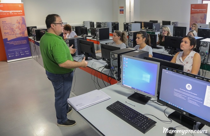 Cloud Incubator Hub formará en habilidades digitales a madres jóvenes