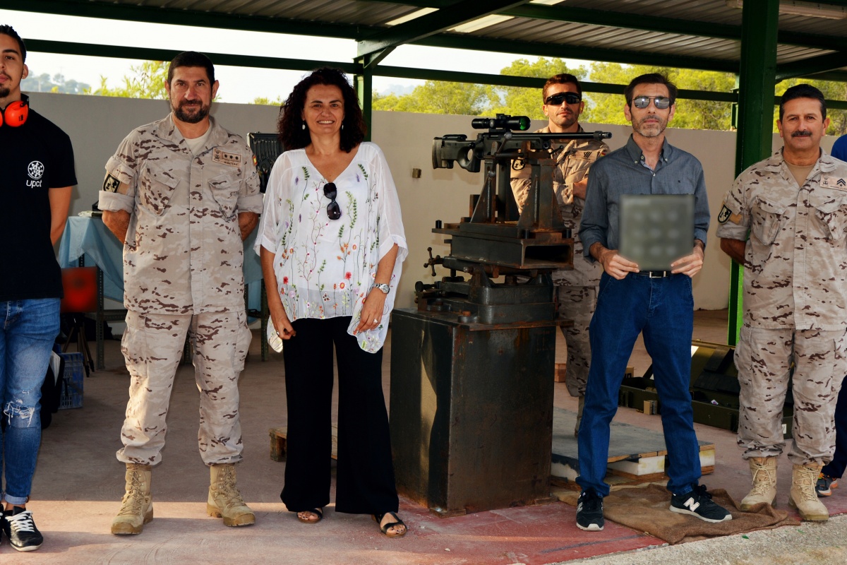 Imagen del equipo conjunto de trabajo UPCT-EIMGAF en las nuevas instalaciones del campo de tiro.