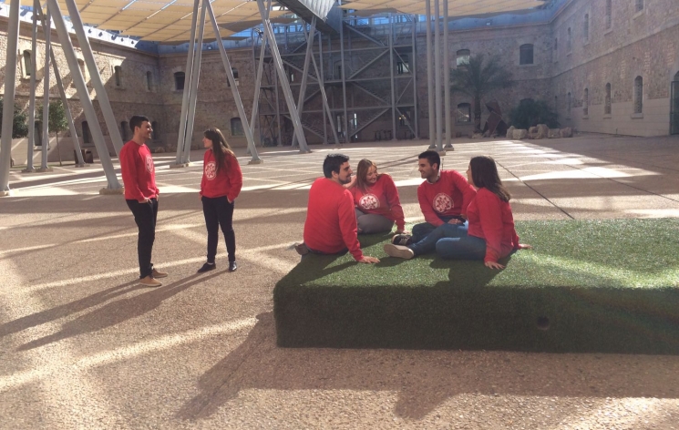 foto "Sin titulo"- Autores: Delegacion de Estudiantes FCCE                                     