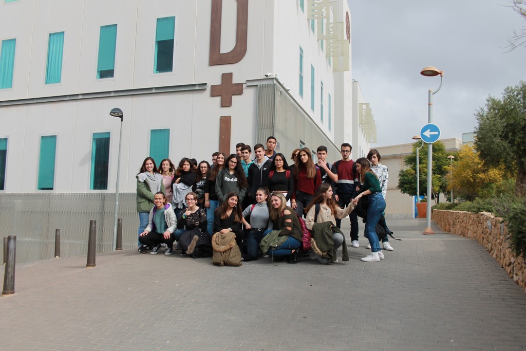 foto: Visita de alumnos del Instituto de Enseñanza Secundaria ISAAC PERAL de Cartagena