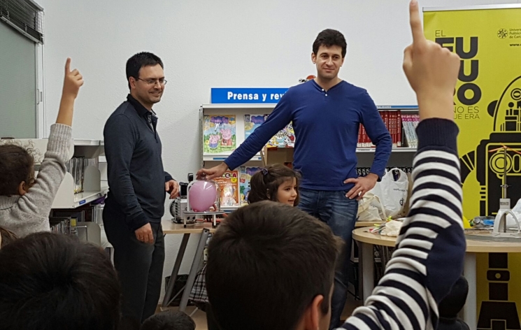 foto La Fí­sica en la Ingenierí­a en la biblioteca Alfonso Carrión Inglés
