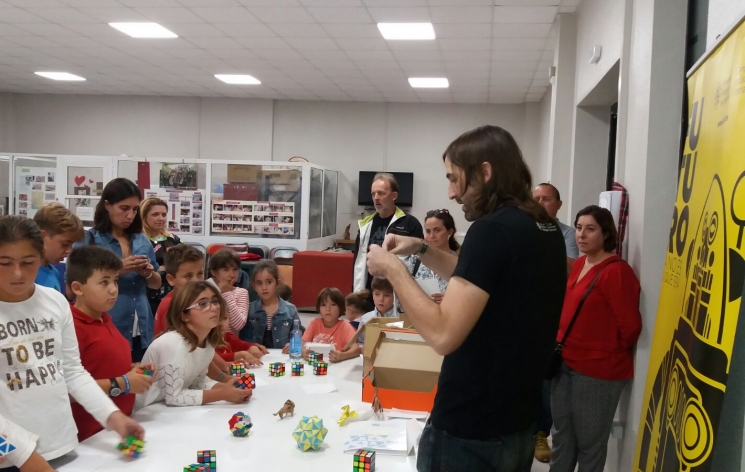 foto La matemática en la ingenierí­a en Santa Ana