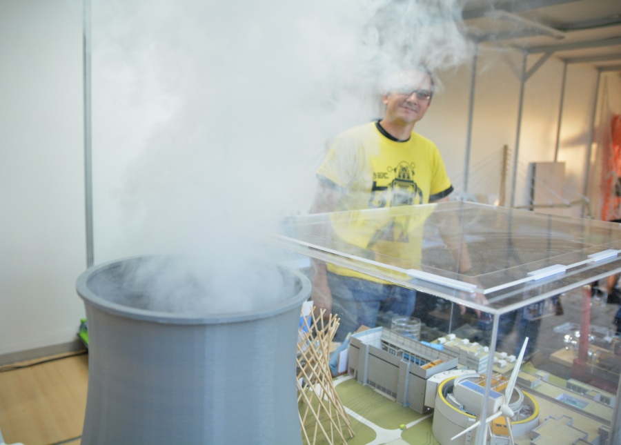 foto: Markéting y energía eleéctrica en los talleres de #INGENIOTECA