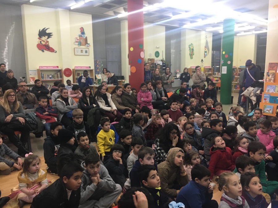 foto: La robótica submarina de la UPCT llena la biblioteca del Luzzy