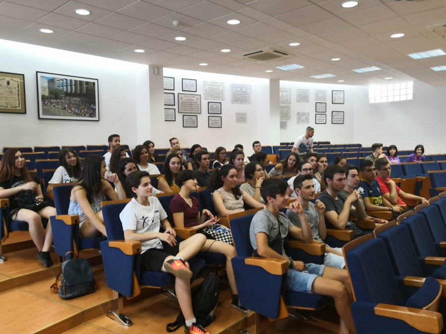 foto: El primer contacto con el mundo de la investigación
