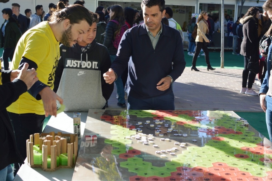 foto: La UPCT destaca en la Semana de la Ciencia 2017