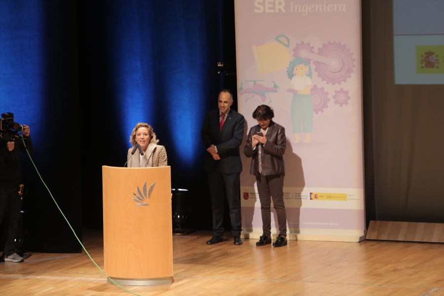 foto: La consejera de Educación asegura que una Ingenierí­a te ayuda a ser capaz de enfrentarte a problemas y encontrar soluciones