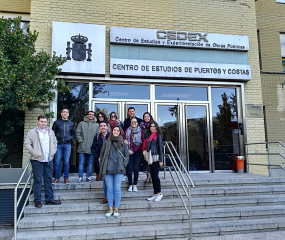 Galería Visita alumnos máster Caminos a CEDEX Madrid