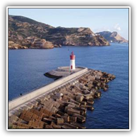 Vista del Faro del Puerto de Cartagena